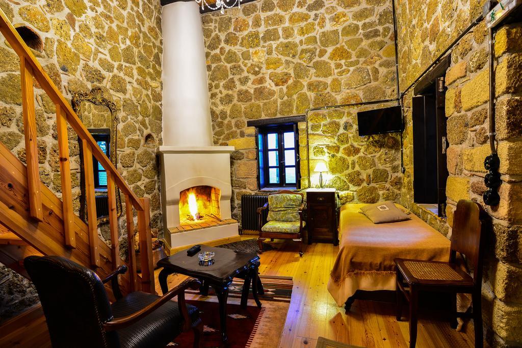 Varnevo Guesthouse Ano Trikala Exteriér fotografie